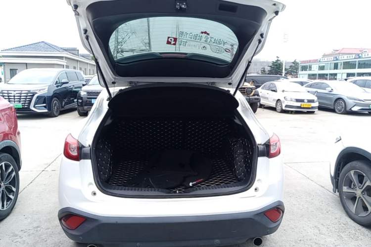 Used Mazda CX-4 2016 2.0L Automatic 2WD Blue Sky Dynamic Edition Trunk