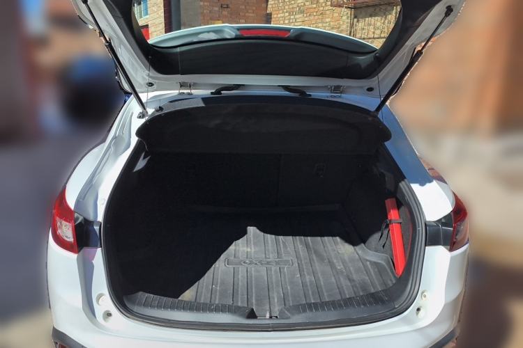 Used Mazda CX-4 2016 2.0L Automatic 2WD Blue Sky Luxury Edition Trunk