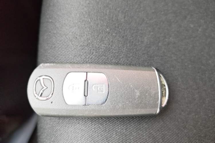 Used Mazda CX-4 2016 2.0L Automatic 2WD Blue Sky Dynamic Edition Vehicle Key