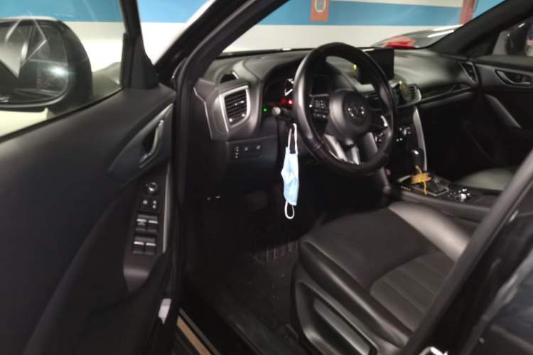 Used Mazda CX-4 2018 2.0L Automatic Two-Wheel Drive Blue Sky Exploration Version China V Standard Driver Seat