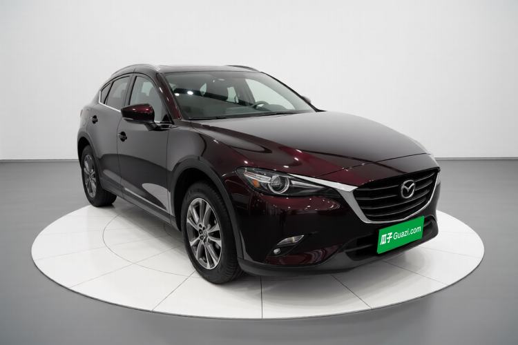 Used Mazda CX-4 2018 2.0L Automatic Two-Wheel Drive Blue Sky Premium Upgrade Version China V Standard Front Right 45 Deg