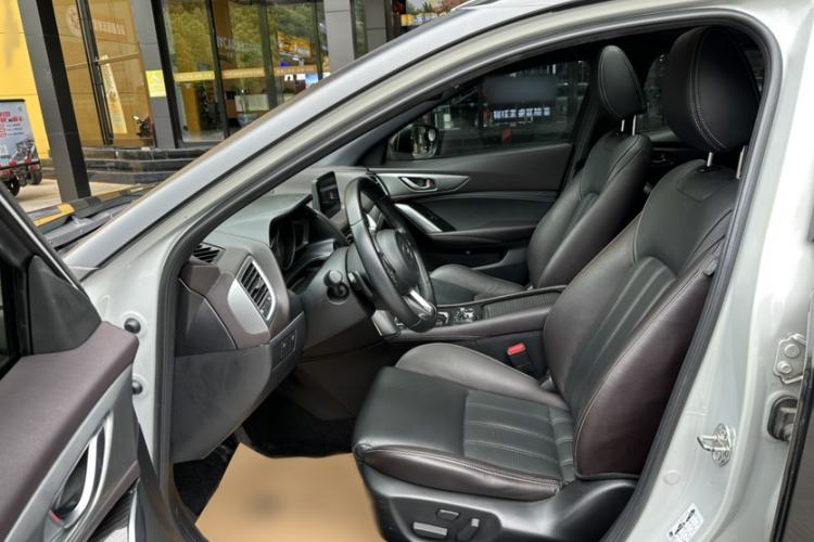 Used Mazda CX-4 2018 2.5L Automatic 4x4 Skyactiv GT Sport Edition China V Standard Interior 2