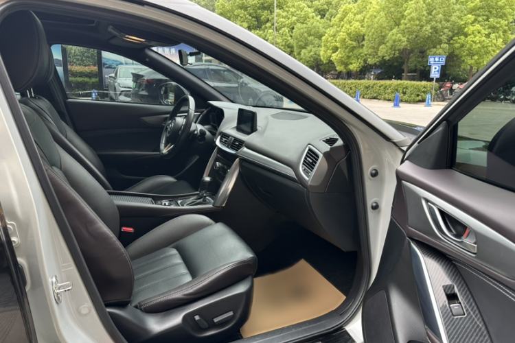 Used Mazda CX-4 2018 2.5L Automatic 4x4 Skyactiv GT Sport Edition China V Standard Interior 6