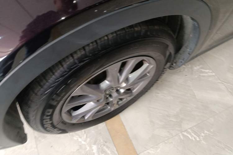 Used Mazda CX-4 2018 2.0L Automatic Two-Wheel Drive Blue Sky Premium Upgrade Version China V Standard Left Front Wheel Hub