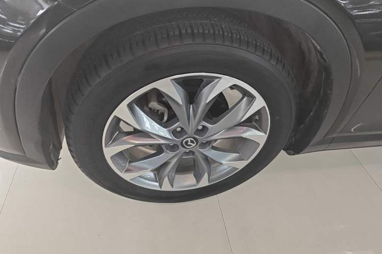 Used Mazda CX-4 2018 2.5L Automatic 4x4 Skyactiv GT Sport Edition China V Standard Left Front Wheel Hub