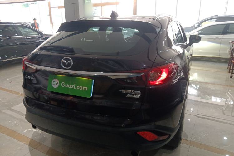 Used Mazda CX-4 2018 2.0L Automatic Two-Wheel Drive Blue Sky Premium Upgrade Version China V Standard Rear