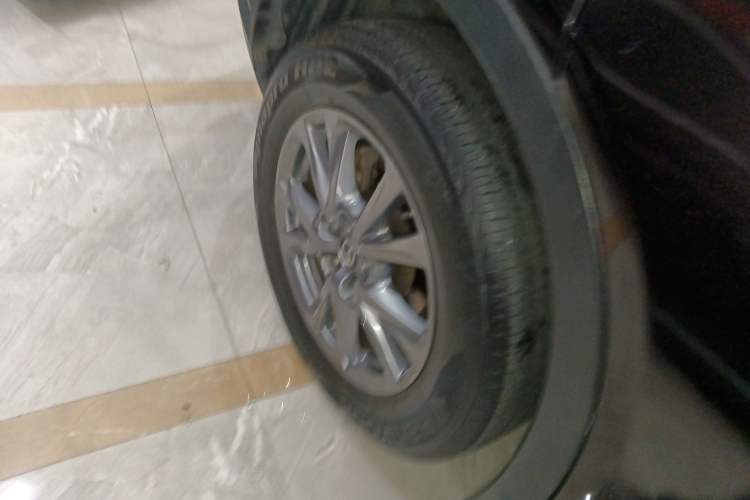 Used Mazda CX-4 2018 2.0L Automatic Two-Wheel Drive Blue Sky Premium Upgrade Version China V Standard Right Rear Wheel Hub