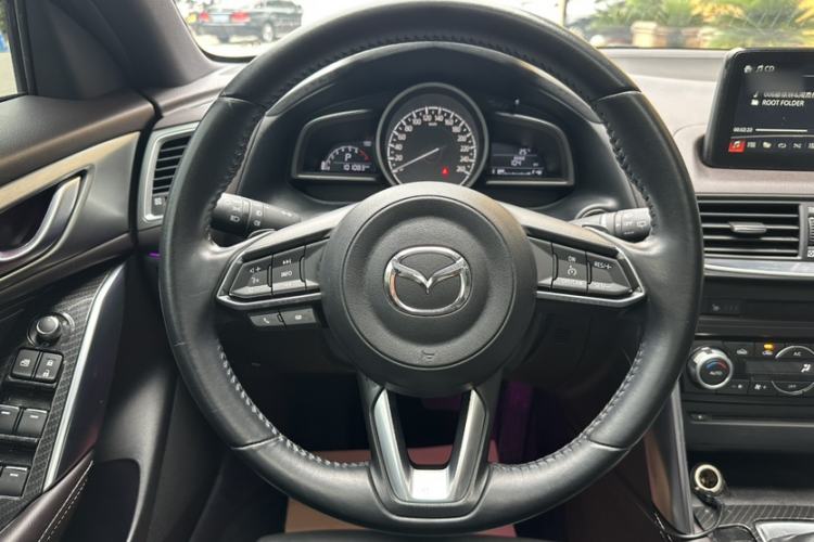 Used Mazda CX-4 2018 2.5L Automatic 4x4 Skyactiv GT Sport Edition China V Standard Steering Wheel