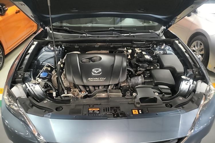 Used Mazda CX-4 2018 2.0L Automatic Two-Wheel Drive Blue Sky Dynamic Version China V Standard Engine Bay