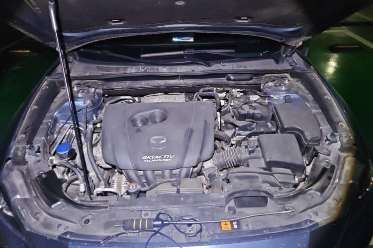 Used Mazda CX-4 2018 2.0L Automatic Two-Wheel Drive Blue Sky Luxury Edition Engine Bay