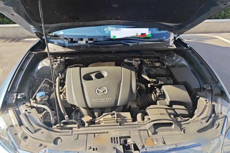 Used Mazda CX-4 2018 2.0L Automatic 2WD Blue Sky Exploration Edition China VI Standard Engine Bay