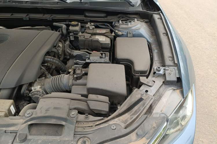Used Mazda CX-4 2018 2.0L Automatic Two-Wheel Drive Blue Sky Dynamic Version China V Standard Engine Bay Left