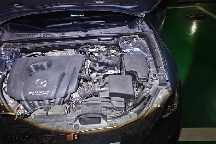 Used Mazda CX-4 2018 2.0L Automatic Two-Wheel Drive Blue Sky Luxury Edition Engine Bay Left
