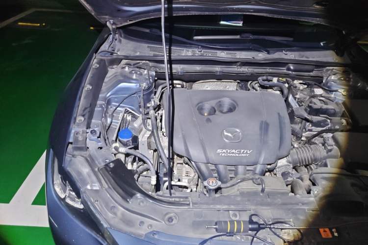 Used Mazda CX-4 2018 2.0L Automatic Two-Wheel Drive Blue Sky Luxury Edition Engine Bay Right