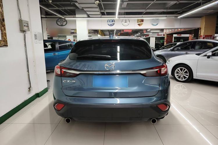 Used Mazda CX-4 2018 2.0L Automatic Two-Wheel Drive Blue Sky Dynamic Version China VI Standard Exterior 4