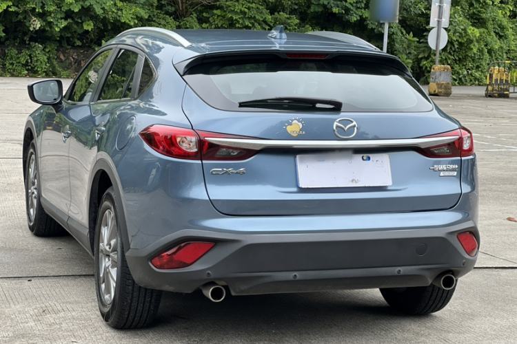 Used Mazda CX-4 2018 2.0L Automatic Two-Wheel Drive Blue Sky Premium Upgrade Version China VI Standard Exterior 5