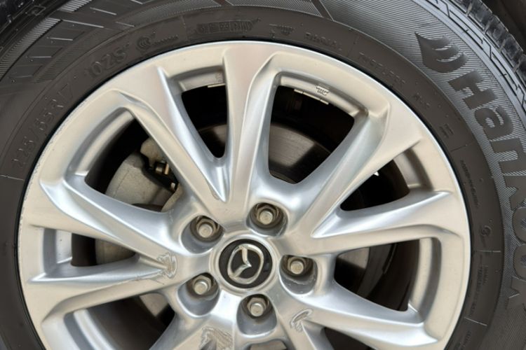 Used Mazda CX-4 2018 2.0L Automatic Two-Wheel Drive Blue Sky Luxury Edition Exterior 7