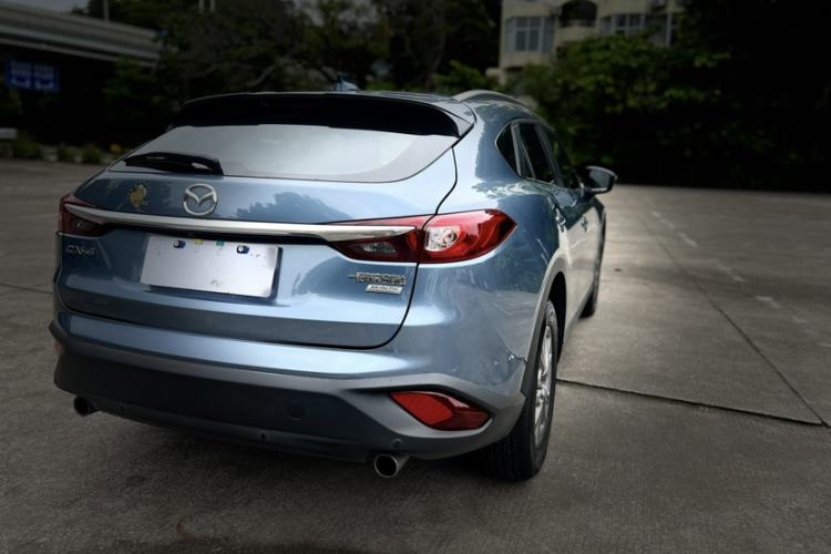 Used Mazda CX-4 2018 2.0L Automatic Two-Wheel Drive Blue Sky Premium Upgrade Version China VI Standard Exterior 9