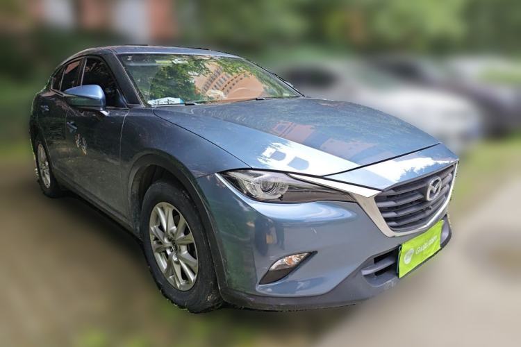 Used Mazda CX-4 2018 2.0L Automatic Two-Wheel Drive Blue Sky Dynamic Version China V Standard Front Right 45 Deg