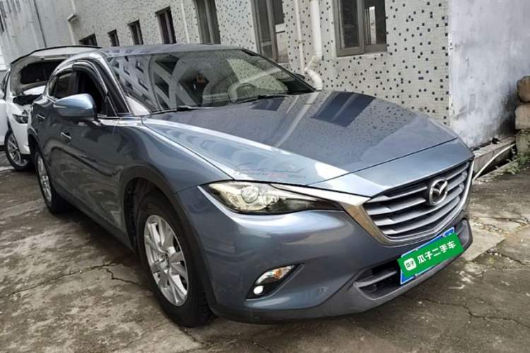 Used Mazda CX-4 2018 2.0L Automatic Two-Wheel Drive Blue Sky Luxury Edition Front Right 45 Deg