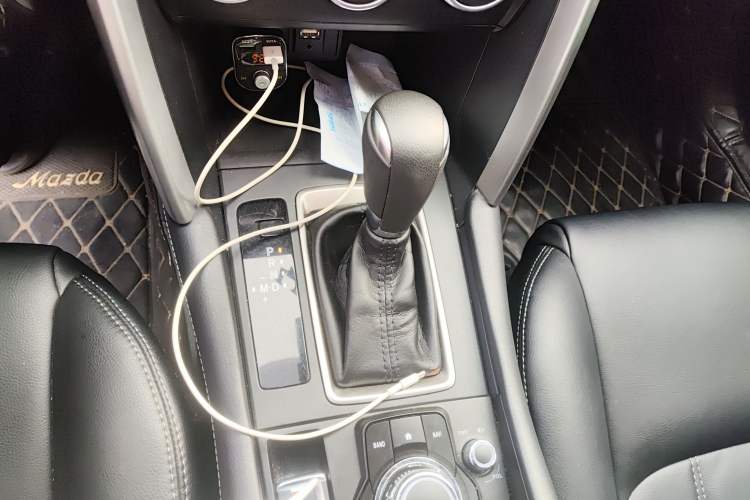 Used Mazda CX-4 2018 2.0L Automatic Two-Wheel Drive Blue Sky Dynamic Version China V Standard Gear Lever