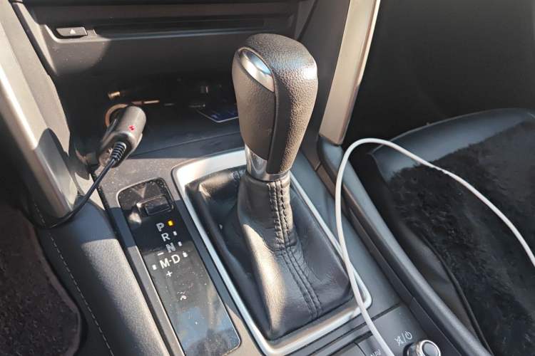Used Mazda CX-4 2018 2.0L Automatic 2WD Blue Sky Exploration Edition China VI Standard Gear Lever