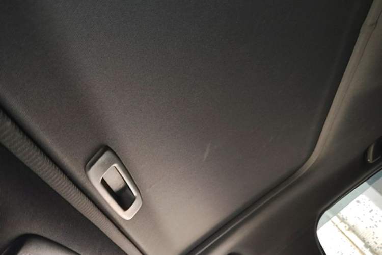 Used Mazda CX-4 2018 2.0L Automatic Two-Wheel Drive Blue Sky Luxury Edition Headliner
