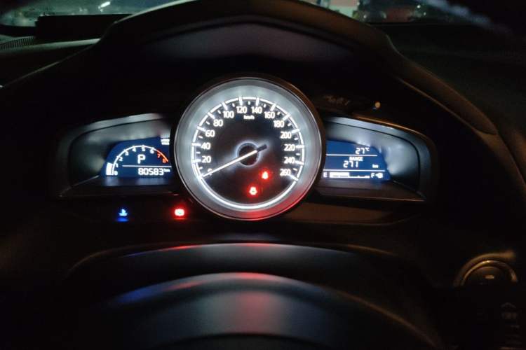 Used Mazda CX-4 2018 2.0L Automatic Two-Wheel Drive Blue Sky Exploration Version China V Standard Instrument Cluster