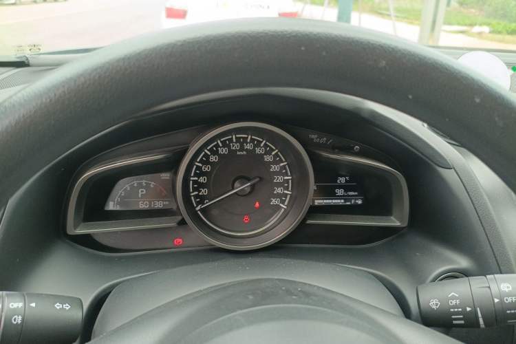 Used Mazda CX-4 2018 2.0L Automatic Two-Wheel Drive Blue Sky Dynamic Version China V Standard Instrument Cluster