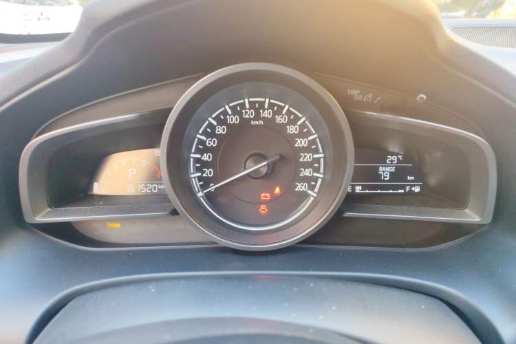 Used Mazda CX-4 2018 2.0L Automatic Two-Wheel Drive Blue Sky Luxury Edition Instrument Cluster
