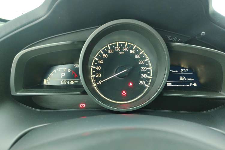 Used Mazda CX-4 2018 2.0L Automatic Two-Wheel Drive Blue Sky Dynamic Version China VI Standard Instrument Cluster
