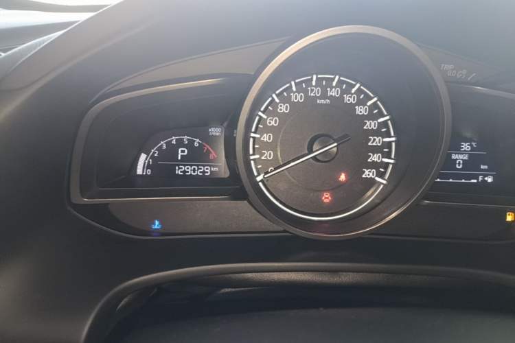 Used Mazda CX-4 2018 2.0L Automatic Two-Wheel Drive Blue Sky Dynamic Version China V Standard Instrument Cluster