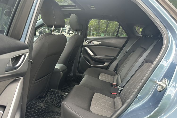 Used Mazda CX-4 2018 2.0L Automatic Two-Wheel Drive Blue Sky Dynamic Version China V Standard Interior 1