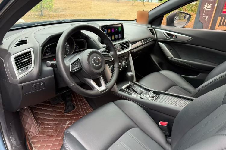 Used Mazda CX-4 2018 2.0L Automatic Two-Wheel Drive Blue Sky Dynamic Version China V Standard Interior 4