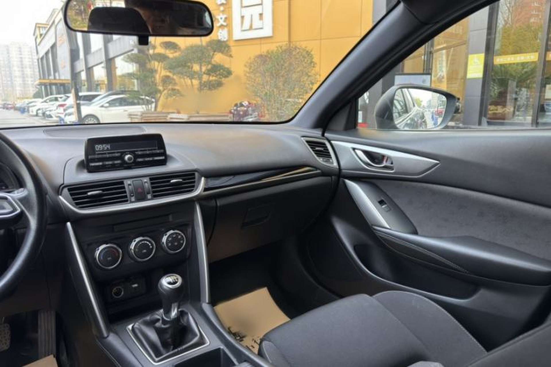 Used Mazda CX-4 2018 2.0L Manual Two-Wheel Drive Blue Sky Dynamic Edition China V Standard Interior 4