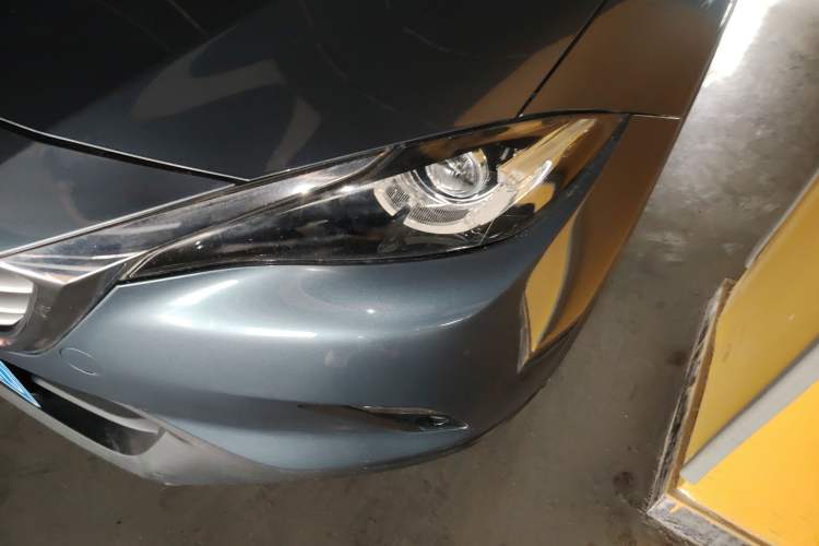 Used Mazda CX-4 2018 2.0L Automatic Two-Wheel Drive Blue Sky Luxury Edition Left Front Headlight