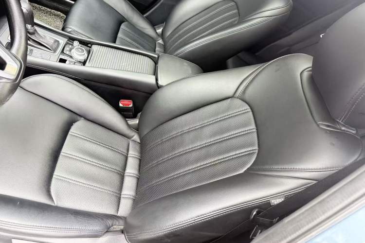 Used Mazda CX-4 2018 2.0L Automatic Two-Wheel Drive Blue Sky Dynamic Version China V Standard Left Front Seat