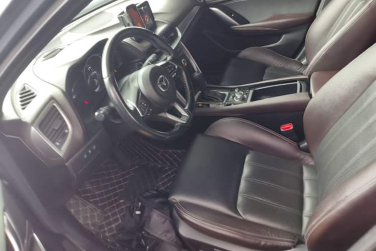 Used Mazda CX-4 2018 2.0L Automatic Two-Wheel Drive Blue Sky Leading Edition China V Standard Left Front Seat