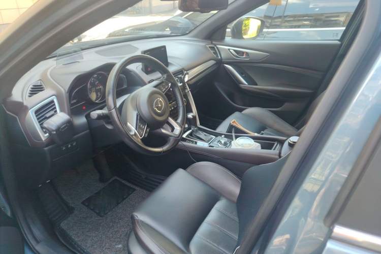 Used Mazda CX-4 2018 2.0L Automatic Two-Wheel Drive Blue Sky Leading Edition China V Standard Left Front Seat