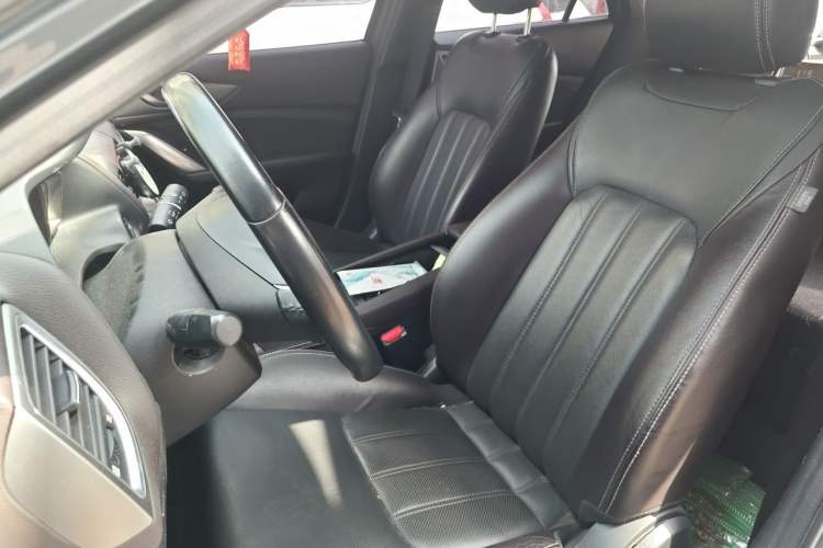 Used Mazda CX-4 2018 2.0L Automatic Two-Wheel Drive Blue Sky Premium Upgrade Version China V Standard Left Front Seat