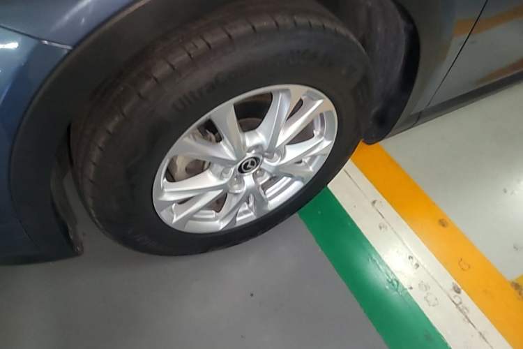 Used Mazda CX-4 2018 2.0L Automatic Two-Wheel Drive Blue Sky Dynamic Version China V Standard Left Front Wheel Hub