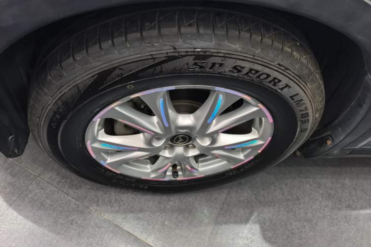 Used Mazda CX-4 2018 2.0L Automatic Two-Wheel Drive Blue Sky Exploration Version China V Standard Left Front Wheel Hub