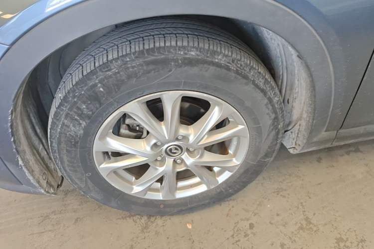 Used Mazda CX-4 2018 2.0L Automatic Two-Wheel Drive Blue Sky Exploration Version China V Standard Left Front Wheel Hub