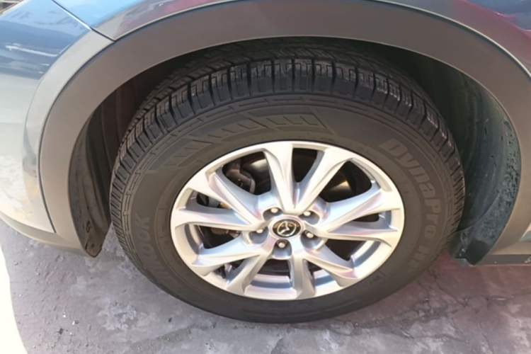 Used Mazda CX-4 2018 2.0L Automatic Two-Wheel Drive Blue Sky Dynamic Version China V Standard Left Front Wheel Hub