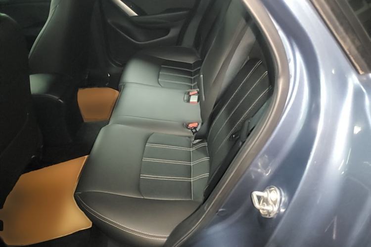 Used Mazda CX-4 2018 2.0L Automatic Two-Wheel Drive Blue Sky Dynamic Version China V Standard Left Rear Seat