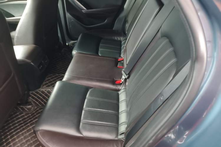 Used Mazda CX-4 2018 2.0L Automatic Two-Wheel Drive Blue Sky Leading Edition China V Standard Left Rear Seat