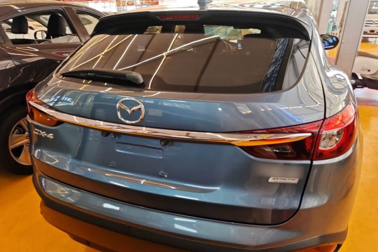 Used Mazda CX-4 2018 2.0L Automatic Two-Wheel Drive Blue Sky Dynamic Version China V Standard Rear