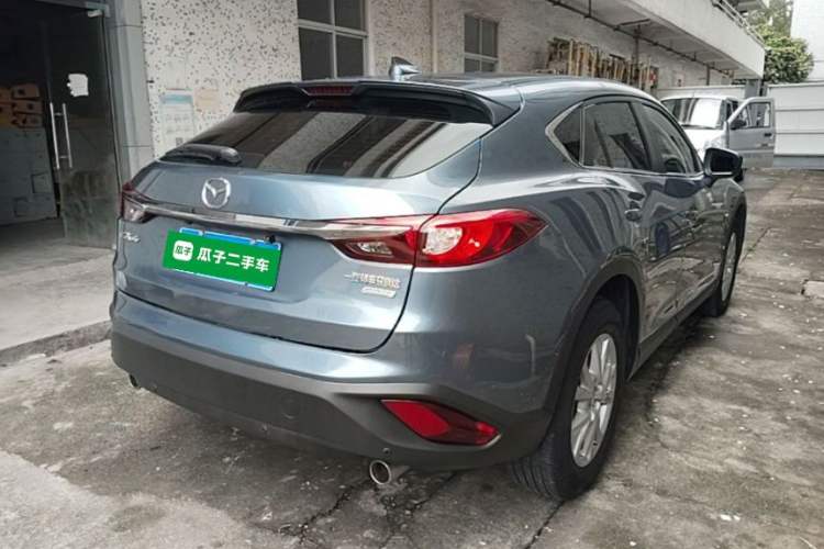 Used Mazda CX-4 2018 2.0L Automatic Two-Wheel Drive Blue Sky Dynamic Version China VI Standard Rear Right 45 Deg