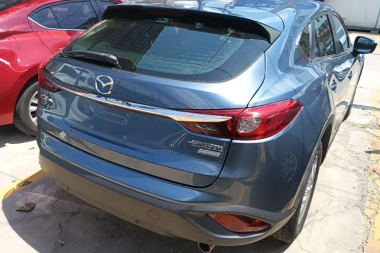 Used Mazda CX-4 2018 2.0L Automatic Two-Wheel Drive Blue Sky Dynamic Version China V Standard Rear Right 45 Deg