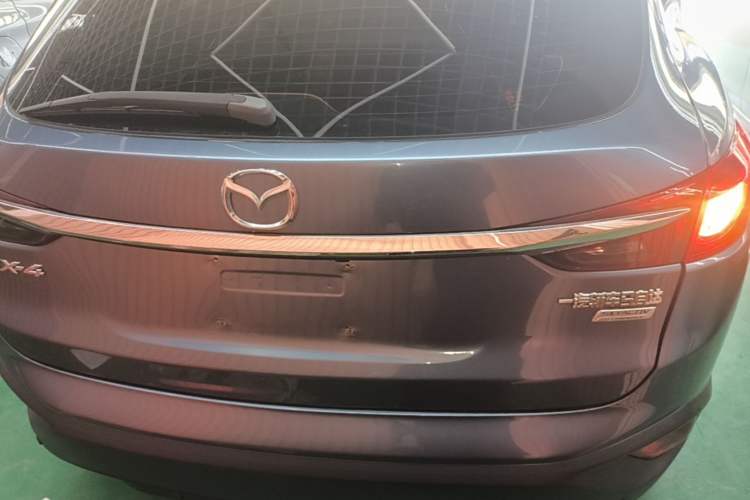 Used Mazda CX-4 2018 2.0L Automatic Two-Wheel Drive Blue Sky Dynamic Version China V Standard Rear